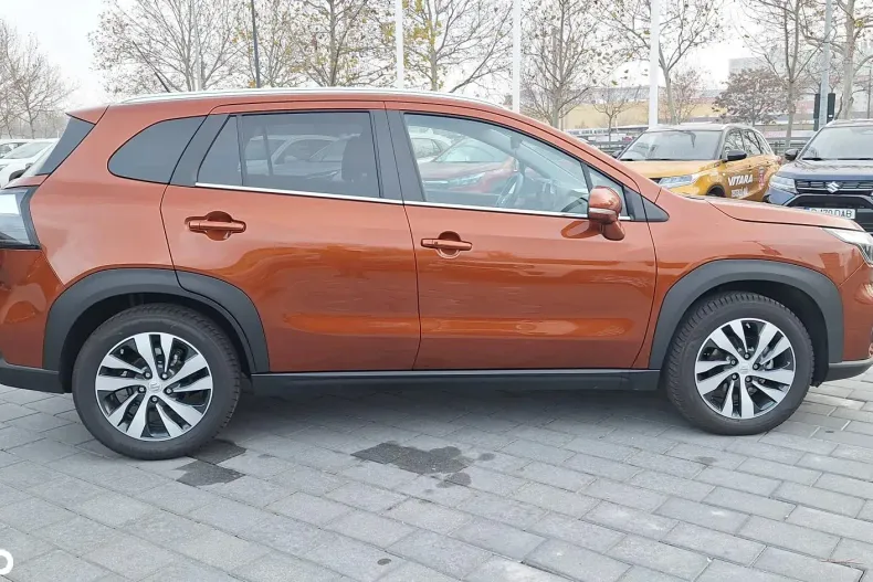 Suzuki S-Cross din 2024 cu 10.458 km - oferta SUZ158773 - foto 7