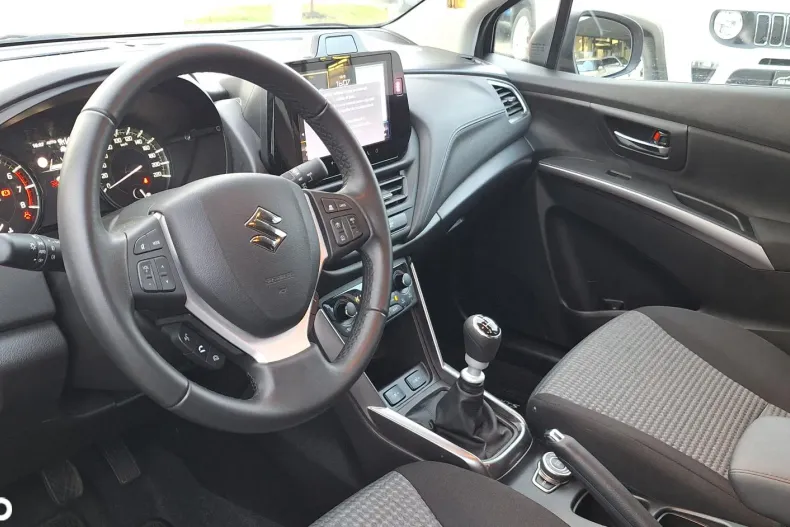 Suzuki S-Cross din 2024 cu 10.458 km - oferta SUZ158773 - foto 9
