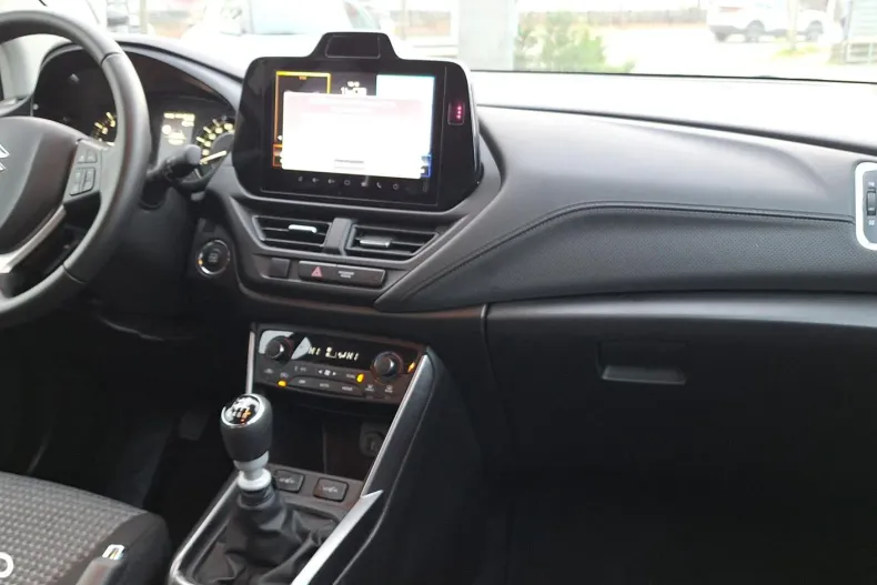 Suzuki S-Cross din 2024 cu 10.458 km - oferta SUZ158773 - foto 12