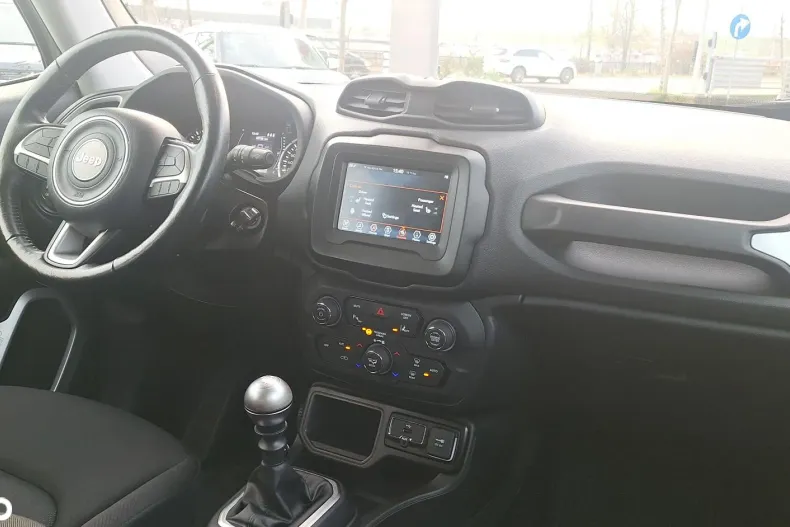 Jeep Renegade din 2020 cu 35.758 km - oferta JEE158775 - foto 9