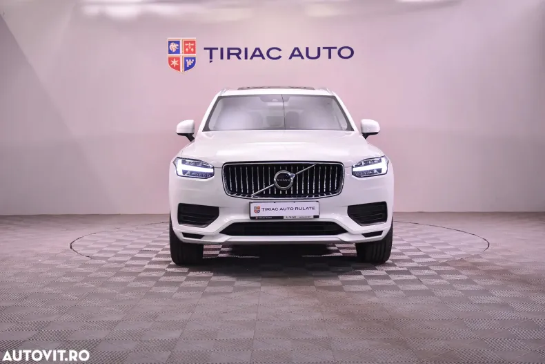 Volvo XC90 din 2022 cu 56.334 km - oferta VOL158777 - foto 8