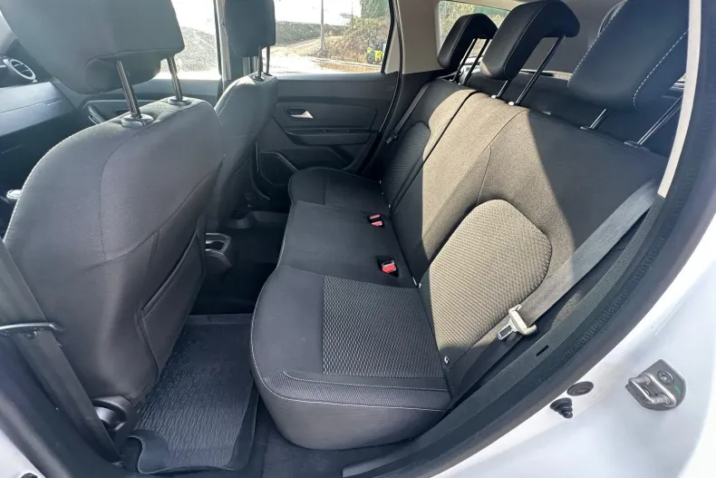 Dacia Duster din 2021 cu 118.000 km - oferta DAC158778 - foto 11