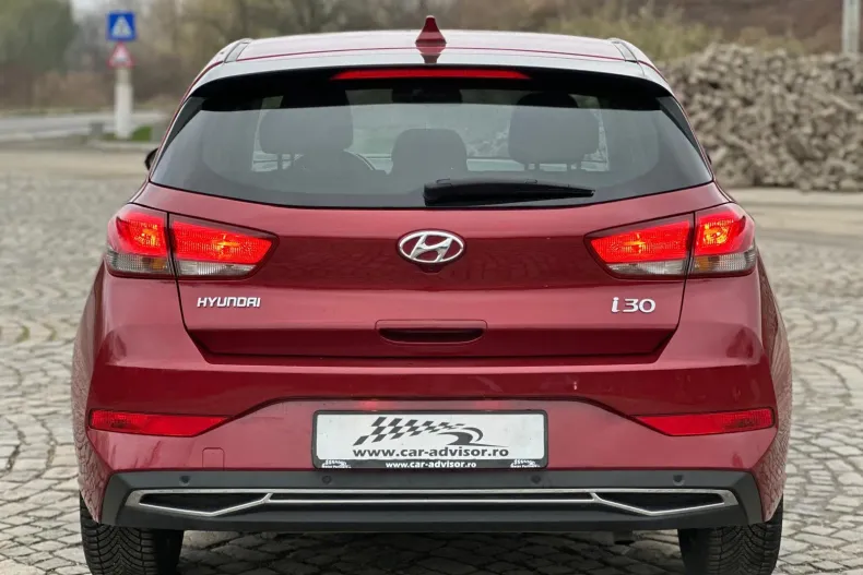Hyundai i30 din 2023 cu 98.000 km - oferta HYU158780 - foto 11