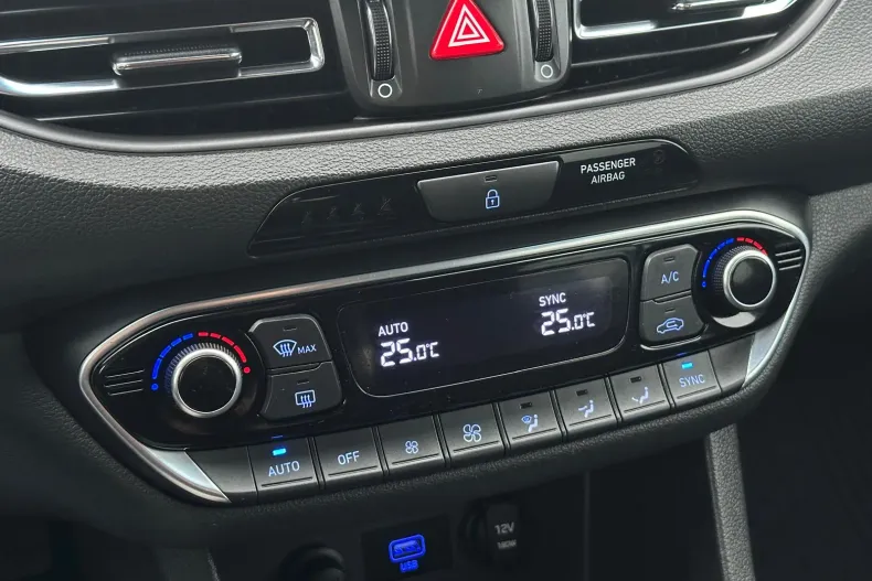 Hyundai i30 din 2023 cu 98.000 km - oferta HYU158780 - foto 25