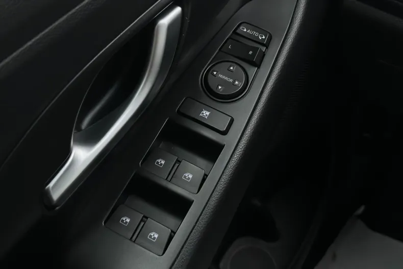 Hyundai i30 din 2023 cu 98.000 km - oferta HYU158780 - foto 31