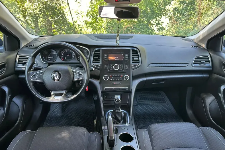 Renault Megane din 2019 cu 140.000 km - oferta REN158782 - foto 6