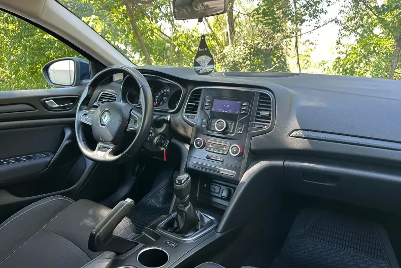 Renault Megane din 2019 cu 140.000 km - oferta REN158782 - foto 10