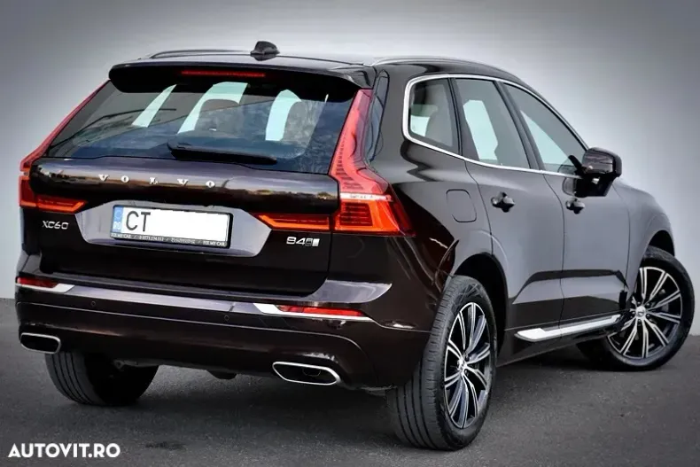 Volvo XC60 din 2020 cu 179.000 km - oferta VOL158783 - foto 11