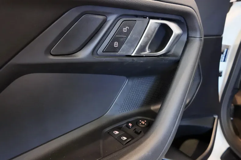 BMW Seria 2 din 2024 cu 16.200 km - oferta BMW158785 - foto 18