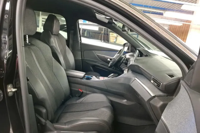 Peugeot 3008 din 2019 cu 114.000 km - oferta PEU158788 - foto 9