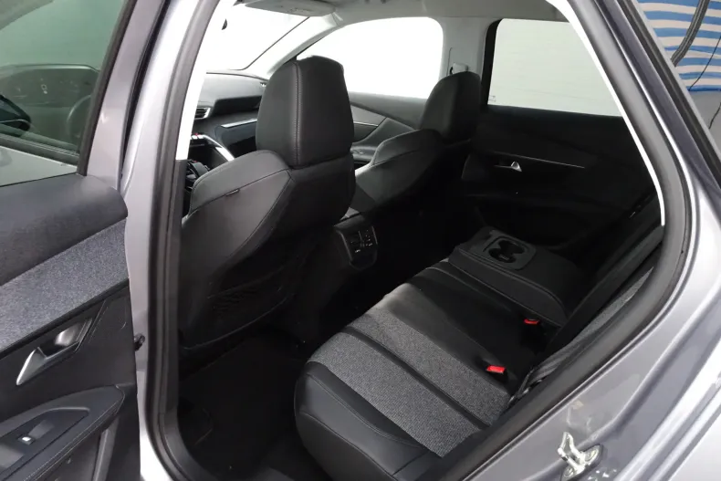 Peugeot 3008 din 2019 cu 148.000 km - oferta PEU158803 - foto 14