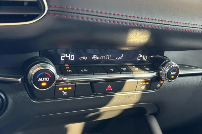 Mazda 3 din 2025 cu 1 km - oferta MAZ158808 - foto 13