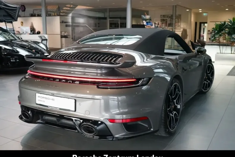Porsche 992 din 2021 cu 40.590 km - oferta POR158811 - foto 3