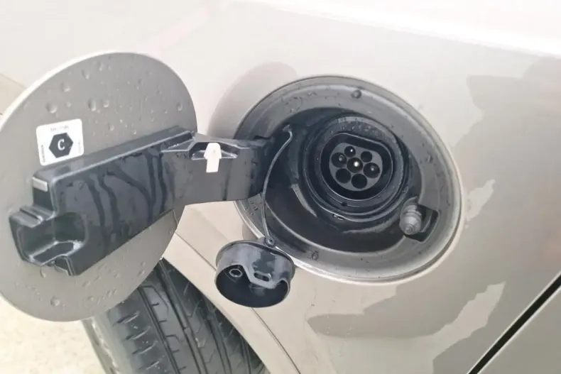 Volvo XC90 din 2021 cu 75.356 km - oferta VOL158817 - foto 12