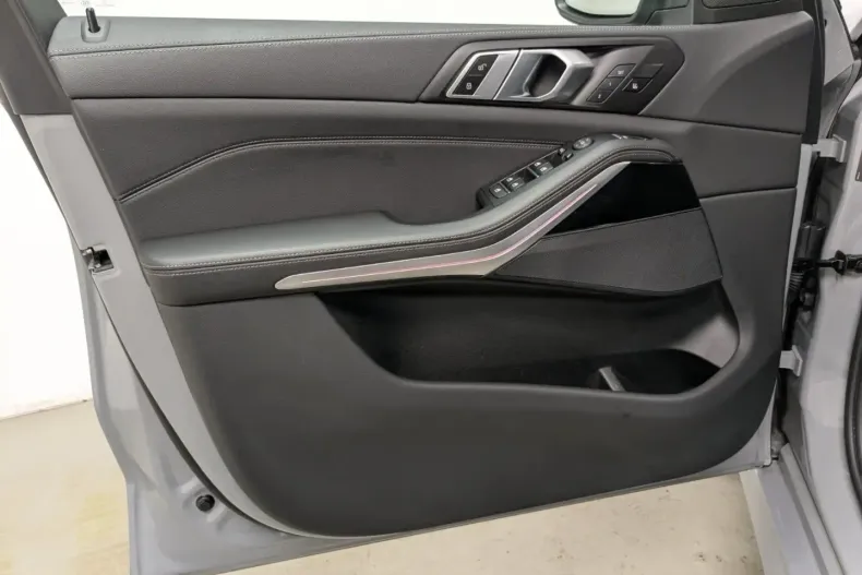 BMW X5 din 2022 cu 79.172 km - oferta BMW158821 - foto 13