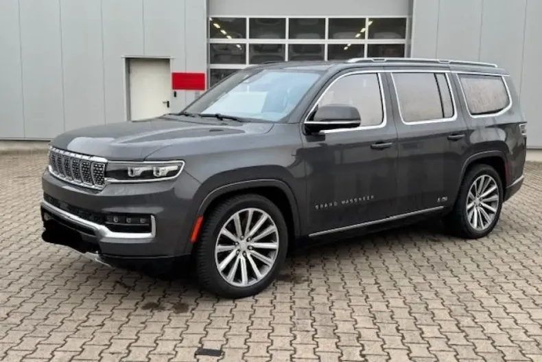 Jeep Wagoneer din 2024 cu 31.000 km - oferta JEE158822 - foto 4