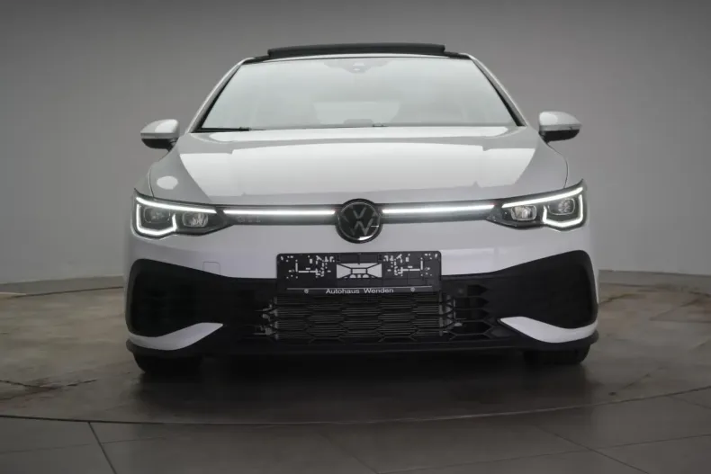 Volkswagen Golf din 2023 cu 16.000 km - oferta VOL158824 - foto 2