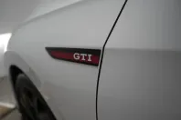 Volkswagen Golf din 2023 cu 16.000 km - oferta VOL158824 - foto 33