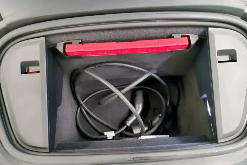 Porsche Taycan din 2022 cu 74.500 km - oferta POR158832 - foto 7