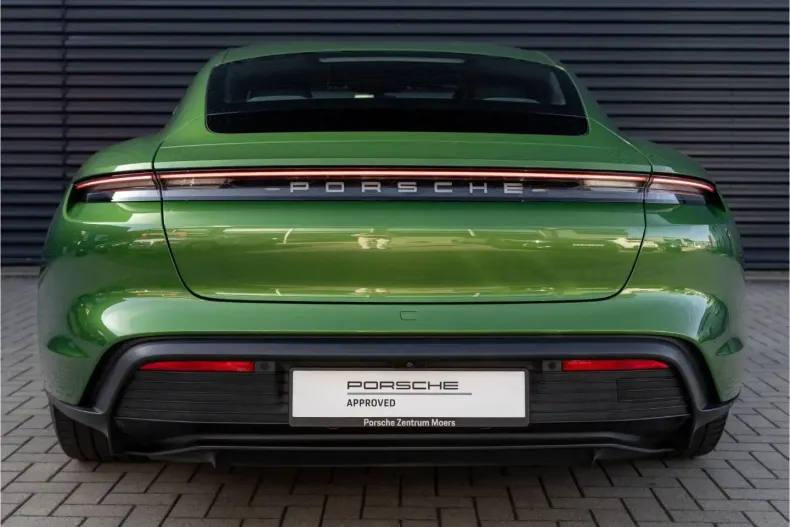 Porsche Taycan din 2022 cu 67.100 km - oferta POR158833 - foto 7