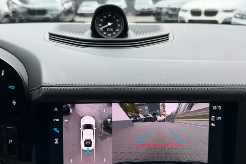 Porsche Taycan din 2020 cu 103.500 km - oferta POR158834 - foto 16