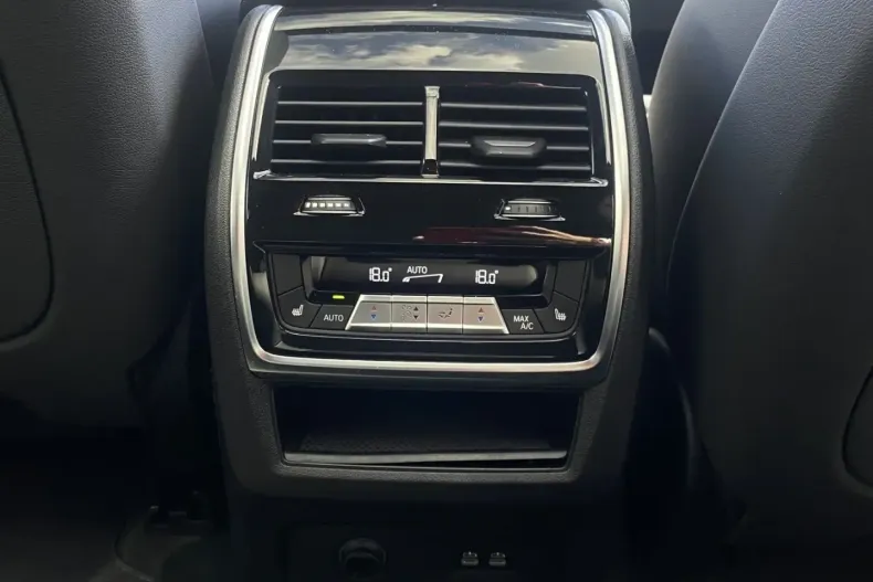 BMW X7 din 2024 cu 21.880 km - oferta BMW158835 - foto 15