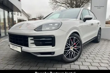Porsche Cayenne din 2023 - oferta POR158838