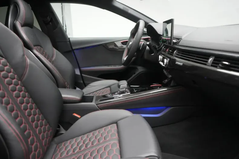 Audi RS5 din 2024 cu 18.000 km - oferta AUD158839 - foto 6