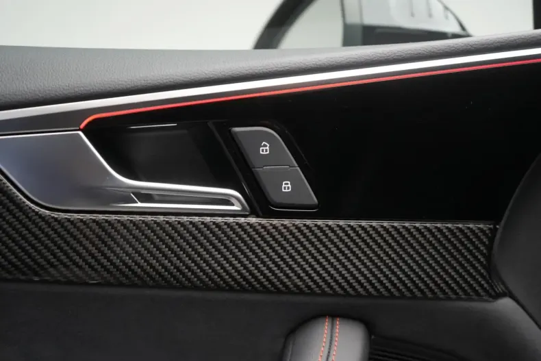 Audi RS5 din 2024 cu 18.000 km - oferta AUD158839 - foto 27