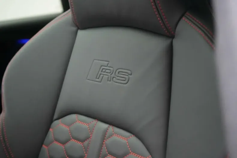 Audi RS5 din 2024 cu 18.000 km - oferta AUD158839 - foto 31