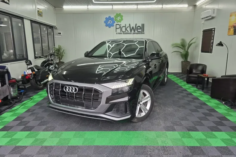 Audi Q8 din 2023 cu 106.363 km - oferta AUD158840 - foto 1
