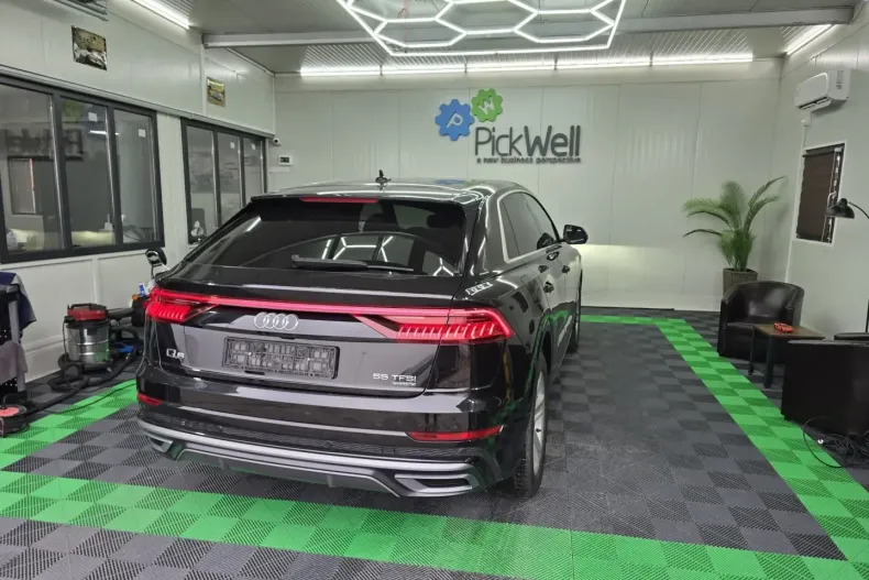 Audi Q8 din 2023 cu 106.363 km - oferta AUD158840 - foto 3