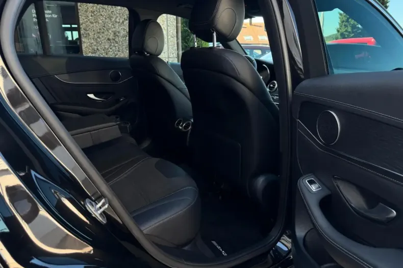 Mercedes-Benz GLC 63 AMG din 2022 cu 89.350 km - oferta MER158845 - foto 16