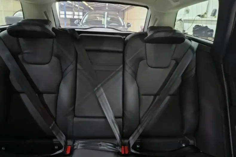 Volvo V90 din 2021 cu 67.500 km - oferta VOL158848 - foto 6