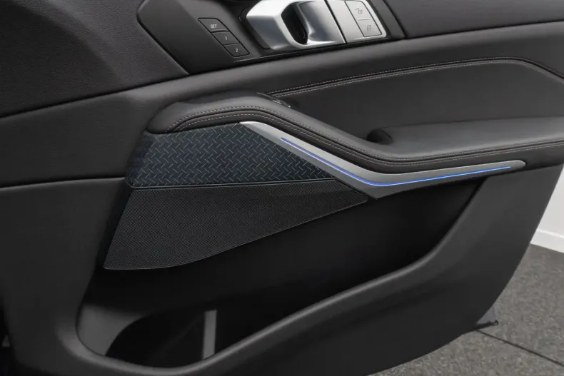 BMW X7 din 2022 cu 71.876 km - oferta BMW158853 - foto 38