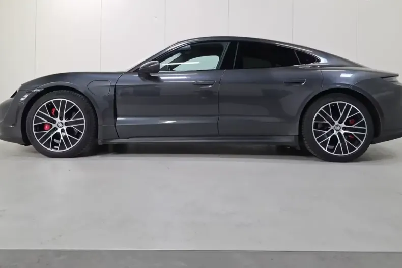 Porsche Taycan din 2020 cu 92.895 km - oferta POR158859 - foto 4