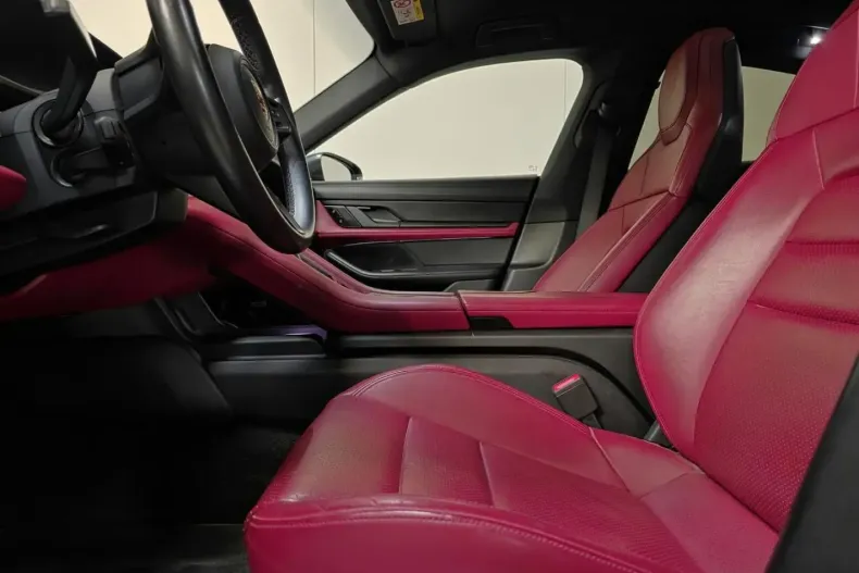 Porsche Taycan din 2020 cu 92.895 km - oferta POR158859 - foto 9