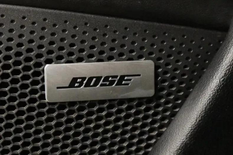 Porsche Taycan din 2022 cu 107.002 km - oferta POR158861 - foto 6