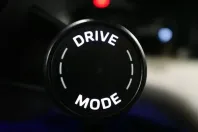 Porsche Taycan din 2022 cu 107.002 km - oferta POR158861 - foto 10