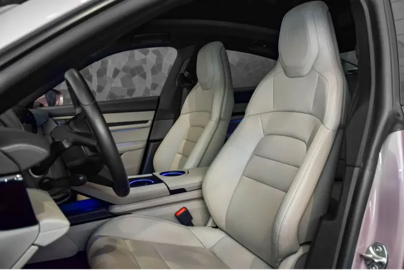 Porsche Taycan din 2023 cu 67.490 km - oferta POR158863 - foto 12