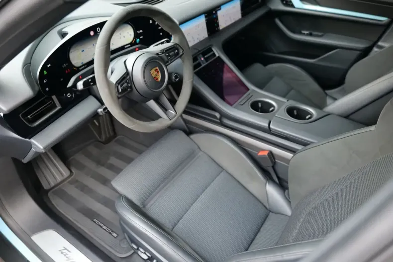 Porsche Taycan din 2020 cu 123.989 km - oferta POR158864 - foto 13