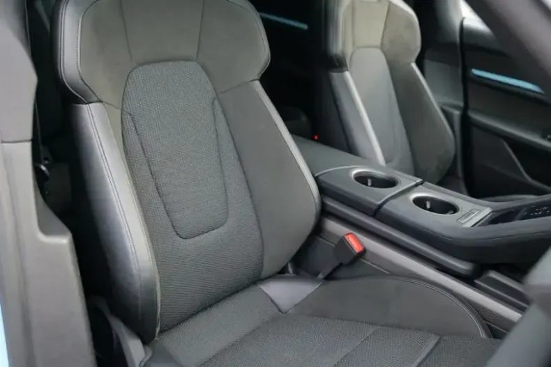 Porsche Taycan din 2020 cu 123.989 km - oferta POR158864 - foto 22