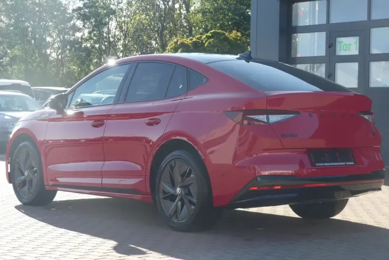 Skoda Enyaq din 2023 cu 42.700 km - oferta SKO158871 - foto 3