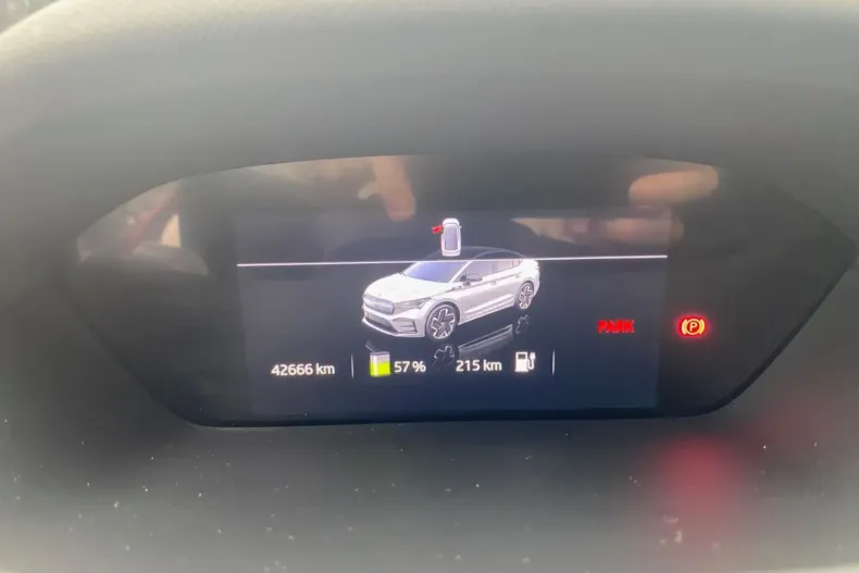 Skoda Enyaq din 2023 cu 42.700 km - oferta SKO158871 - foto 16