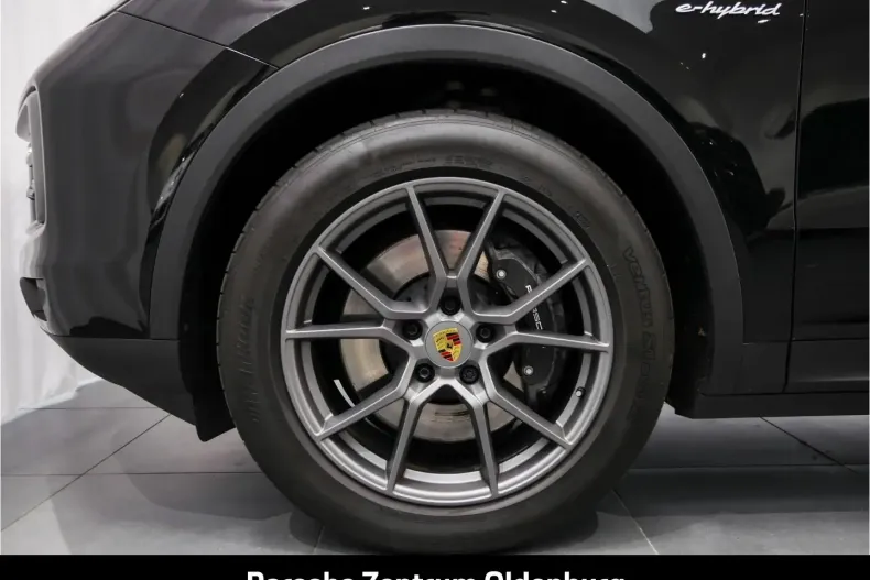 Porsche Cayenne din 2024 cu 29.800 km - oferta POR158875 - foto 8