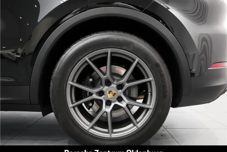 Porsche Cayenne din 2024 cu 29.800 km - oferta POR158875 - foto 9