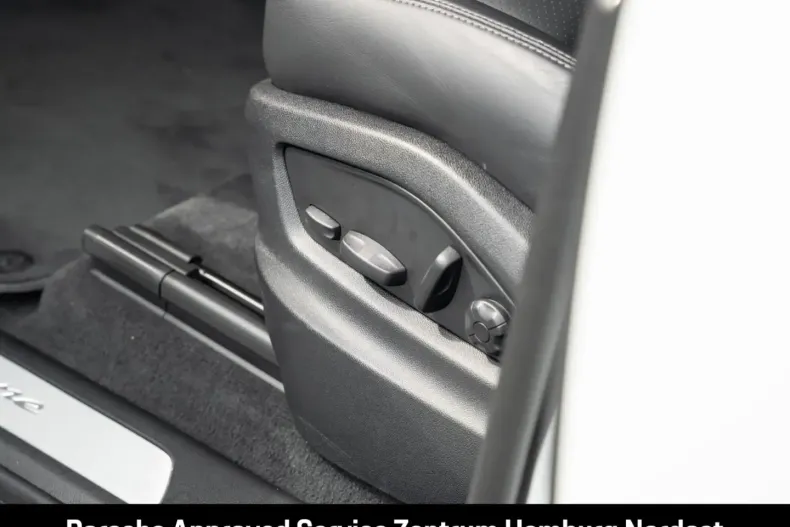 Porsche Cayenne din 2024 cu 9.257 km - oferta POR158877 - foto 24