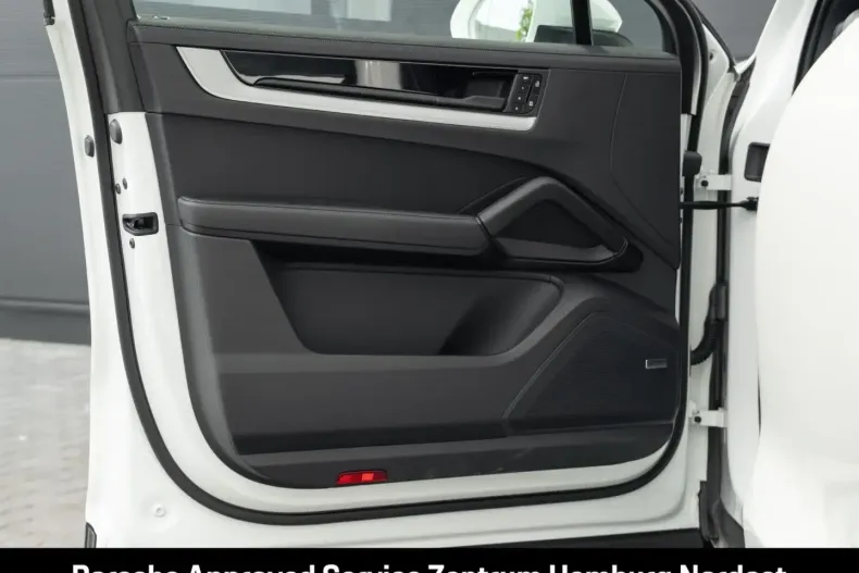 Porsche Cayenne din 2024 cu 9.257 km - oferta POR158877 - foto 25