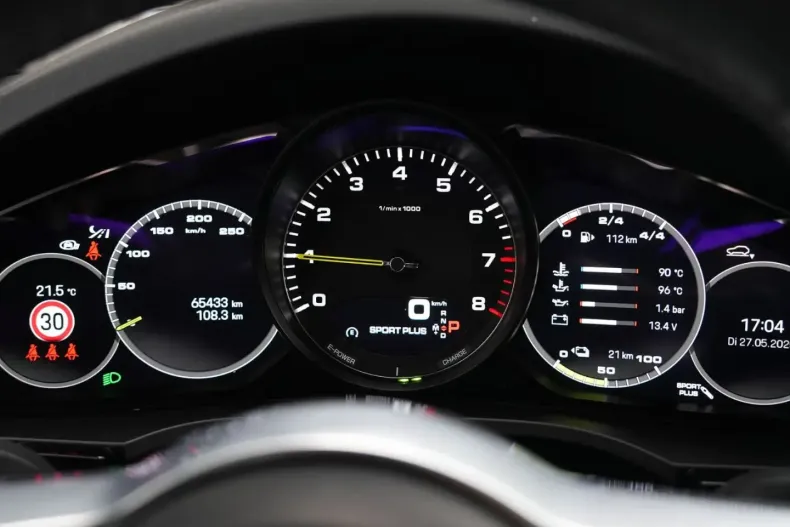 Porsche Cayenne din 2021 cu 65.000 km - oferta POR158879 - foto 22