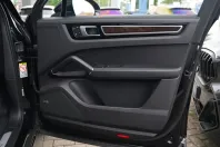 Porsche Cayenne din 2021 cu 65.000 km - oferta POR158879 - foto 32